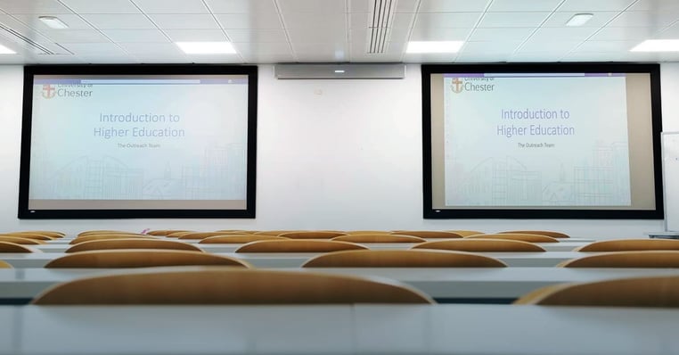Hybrid learning classroom at the University of Chester featuring the HDL300 audio system