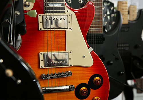 High-res guitar image