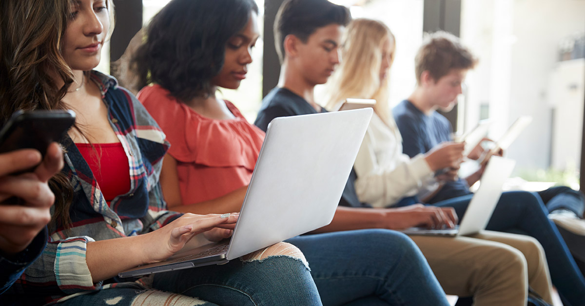 Student line. очередь человечки. кафе соль туле. медицина европейского качества. Student line.